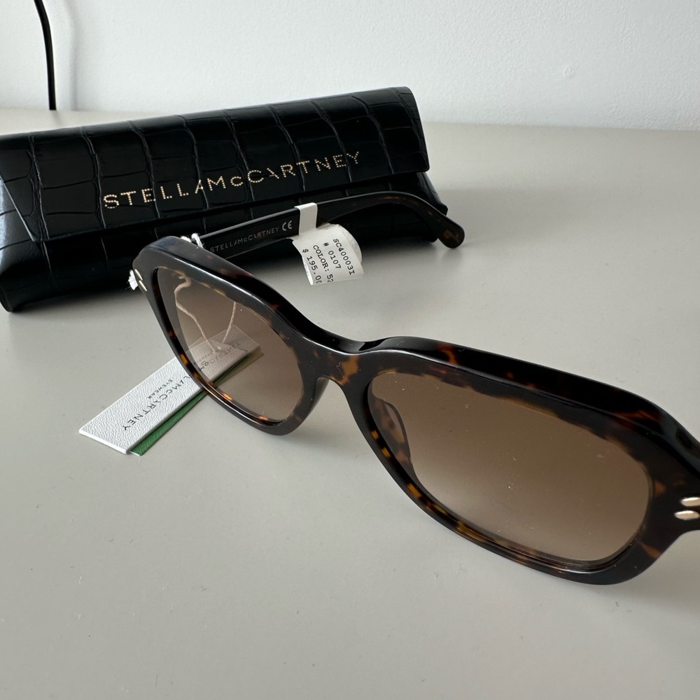 NWT - Stella McCartney Brown Tortoise Sunglasses